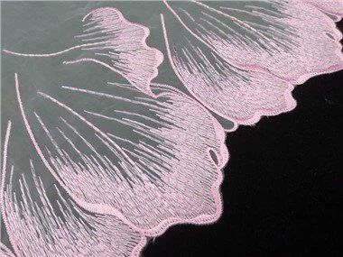 Вишивка домашнього текстилю Мереживо